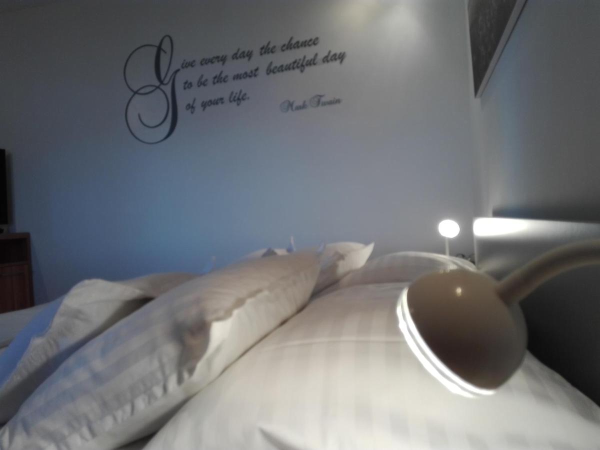 Apartment Zizi Omiš Екстериор снимка