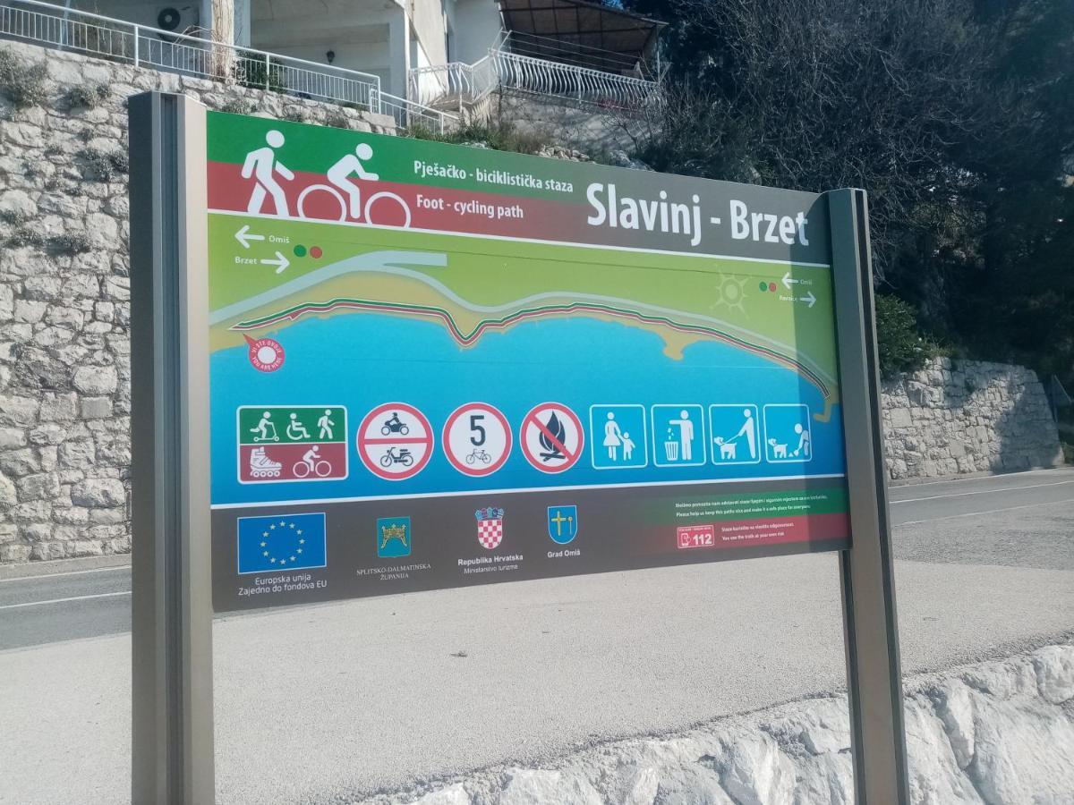 Apartment Zizi Omiš Екстериор снимка