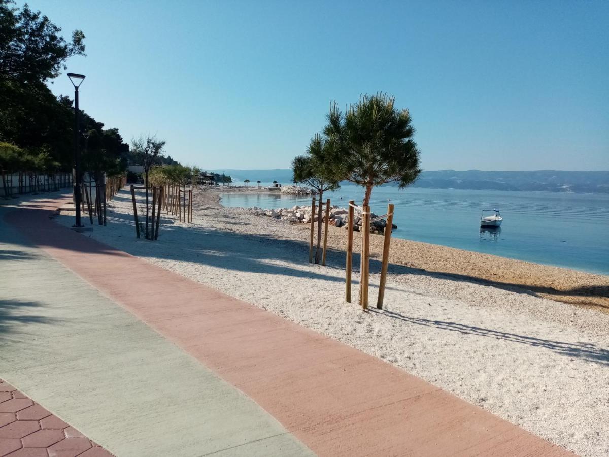 Apartment Zizi Omiš Екстериор снимка