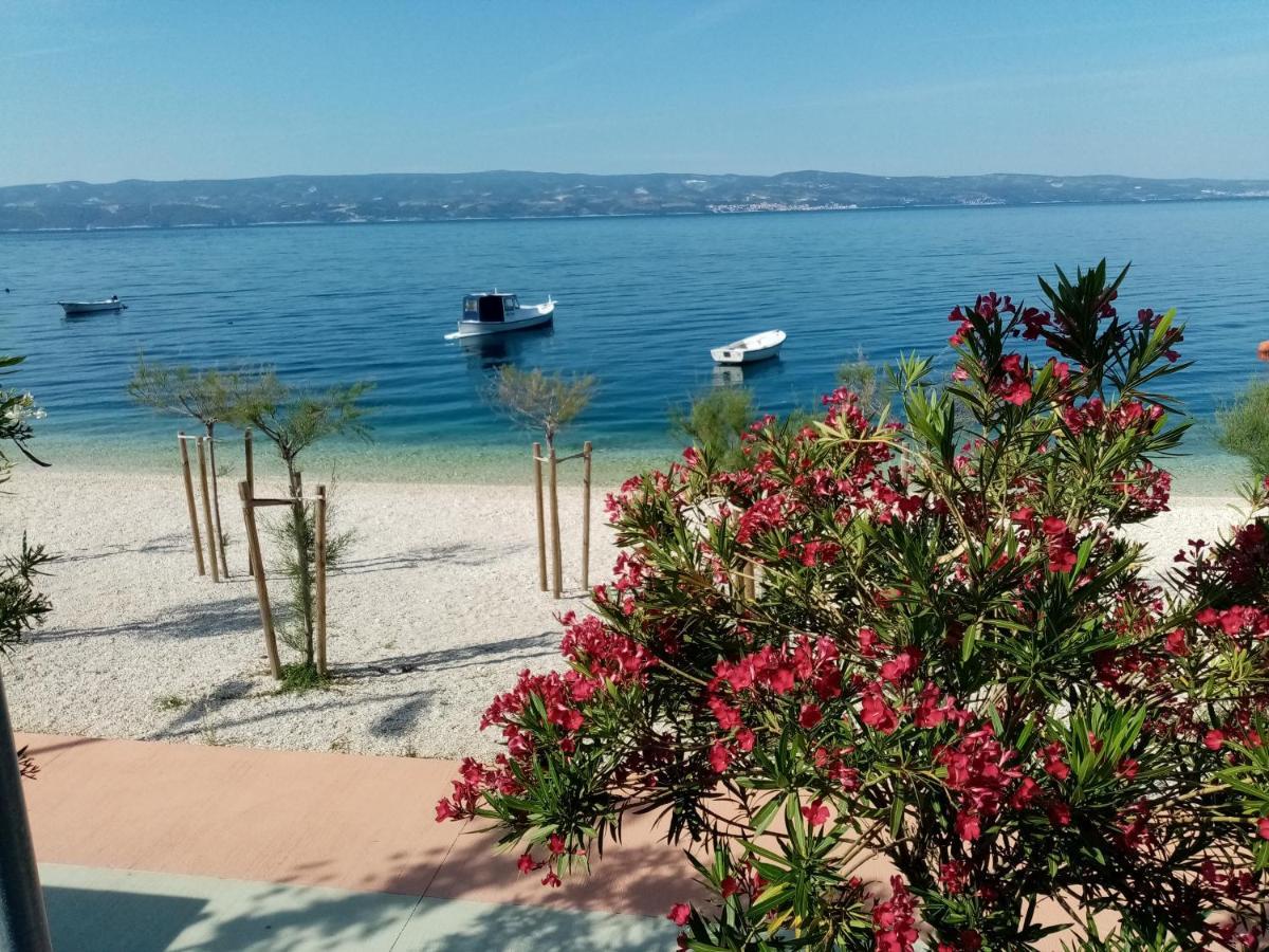 Apartment Zizi Omiš Екстериор снимка