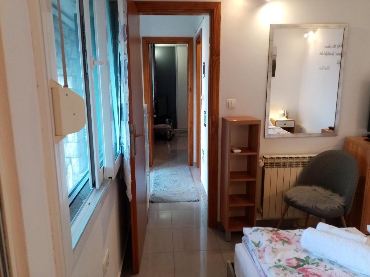 Apartment Zizi Omiš Екстериор снимка